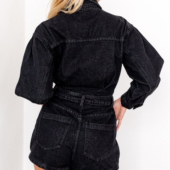 Le Lis NWT Long Sleeve Denim Romper in Black - Picture 3 of 5